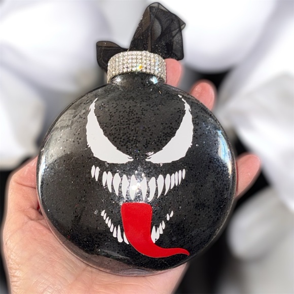 Christmas Ornament, holiday Tree Hanger, Decoration, Spiderman & Venom Set Two 2 - Picture 11 of 11